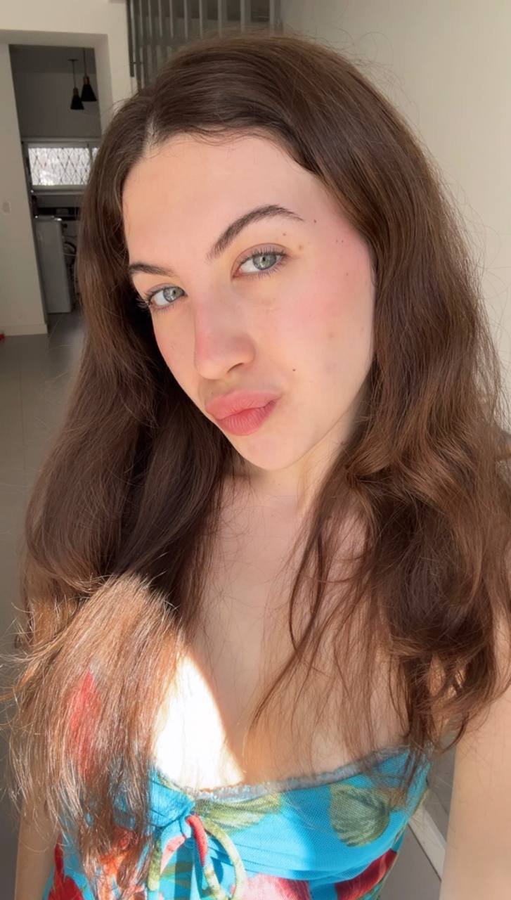 Nude girl Amber in Merida