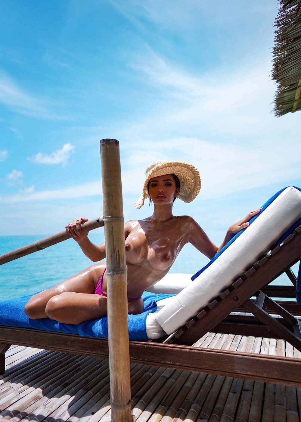 Beautiful girl Angela Castellanos naked in Merida
