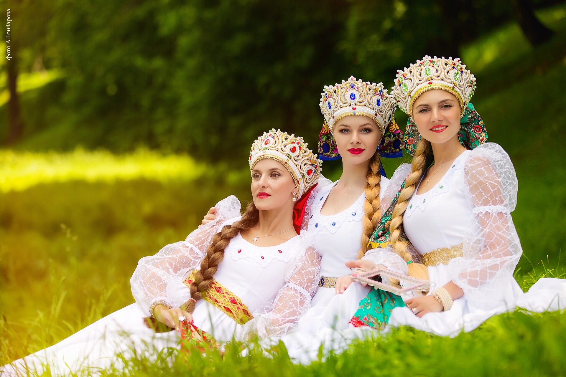 Slavic women in Merida